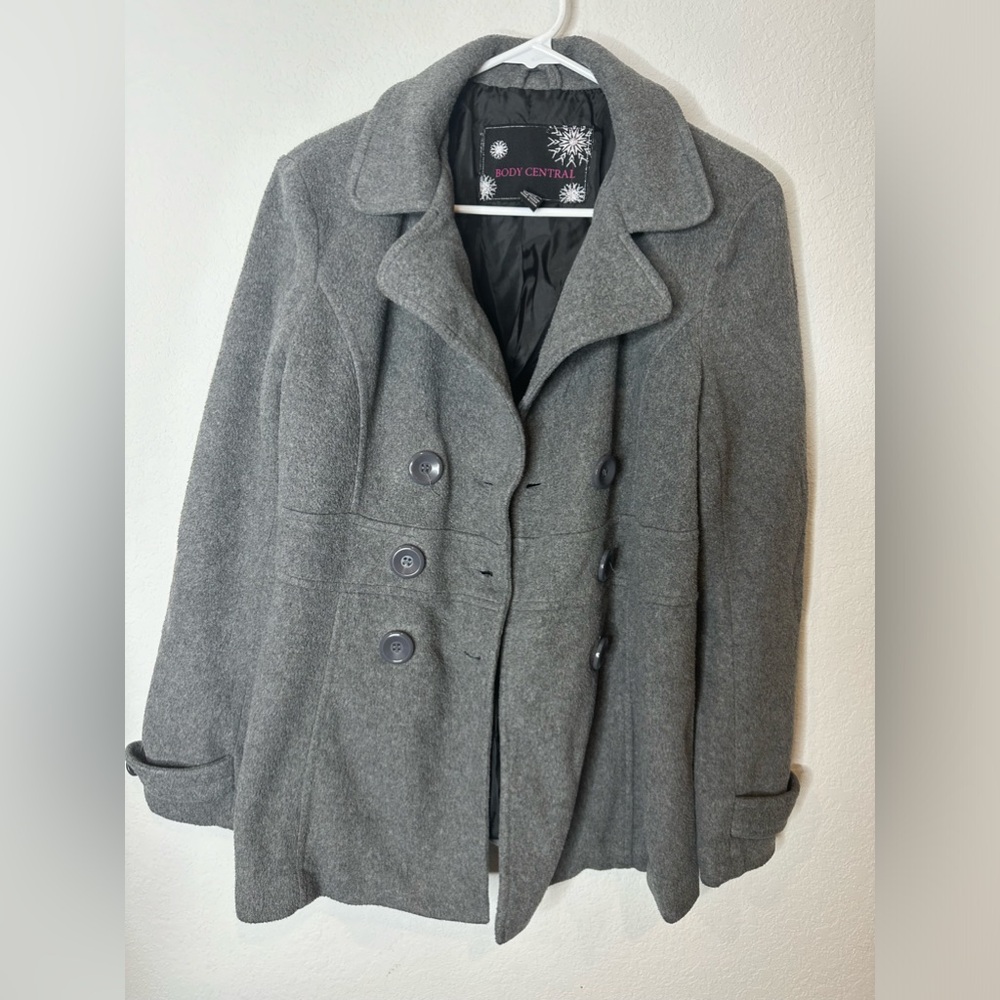 Grey pea coat. Size L.